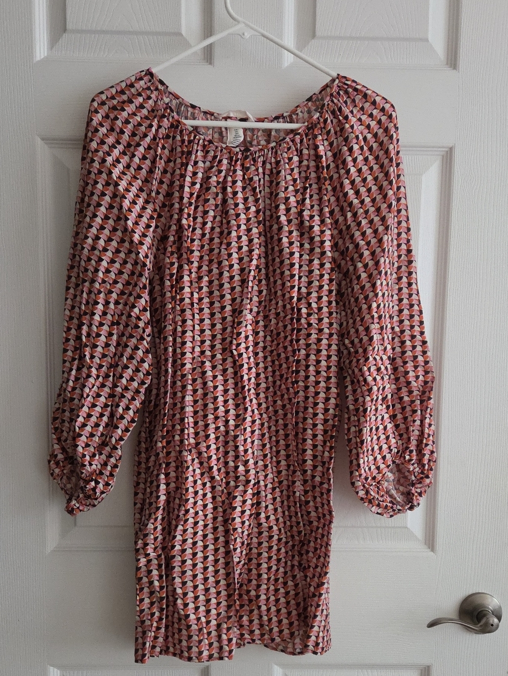 H&M Pink Geometric Long Sleeve Shift Dress
